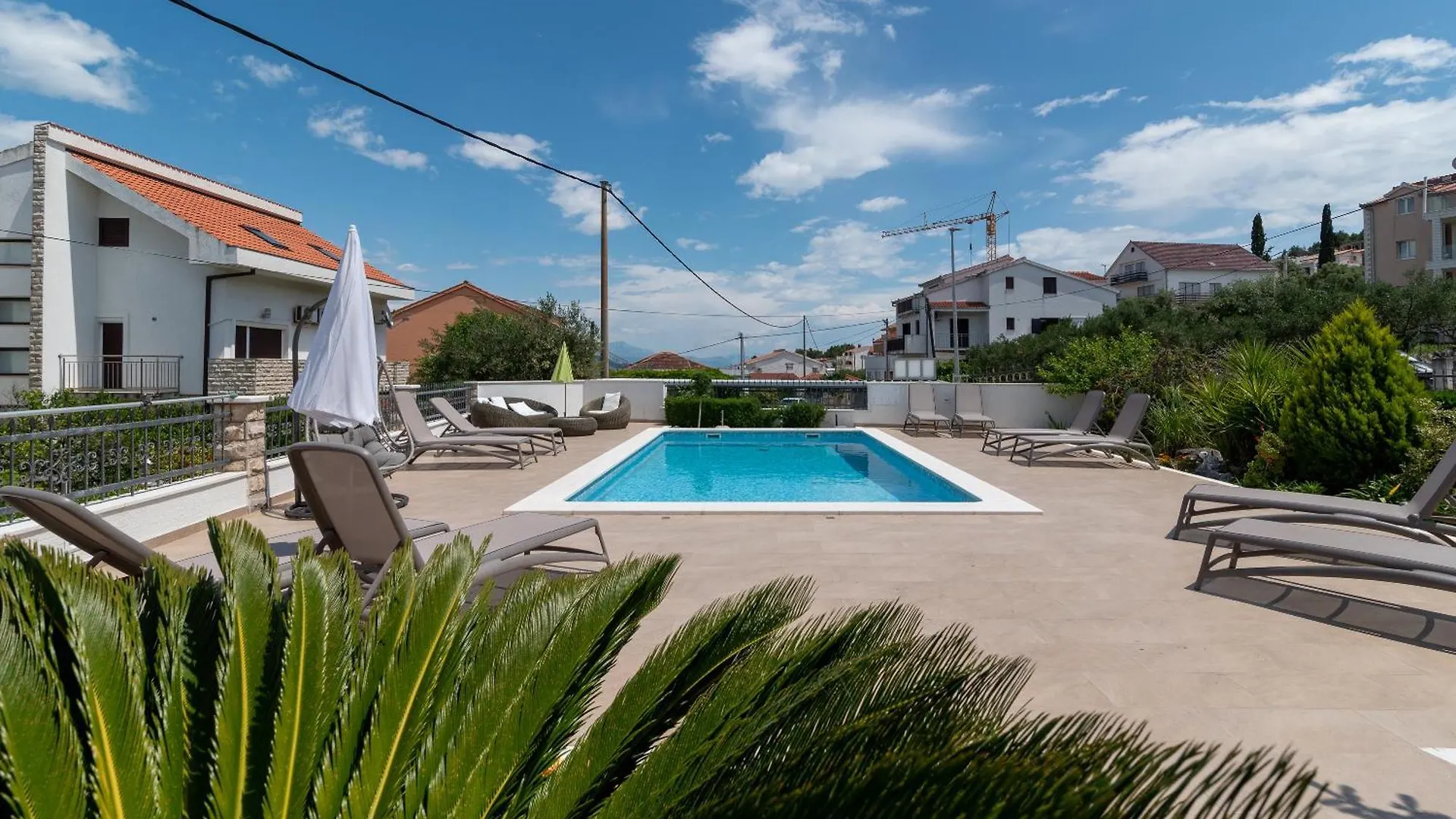 Apartments Brico Trogir