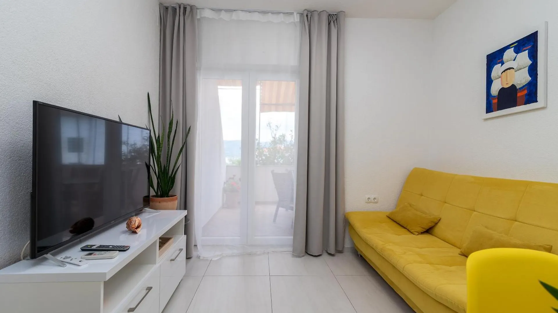 Apartments Brico Trogir