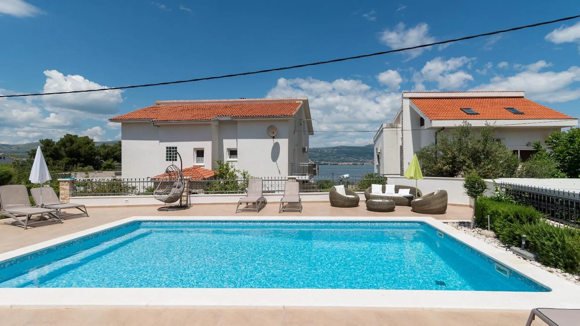 Apartments Brico Trogir