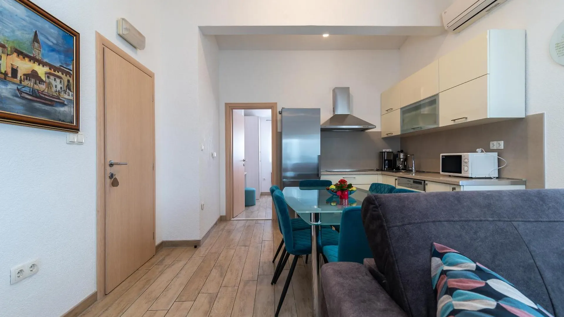 Apartments Brico Trogir