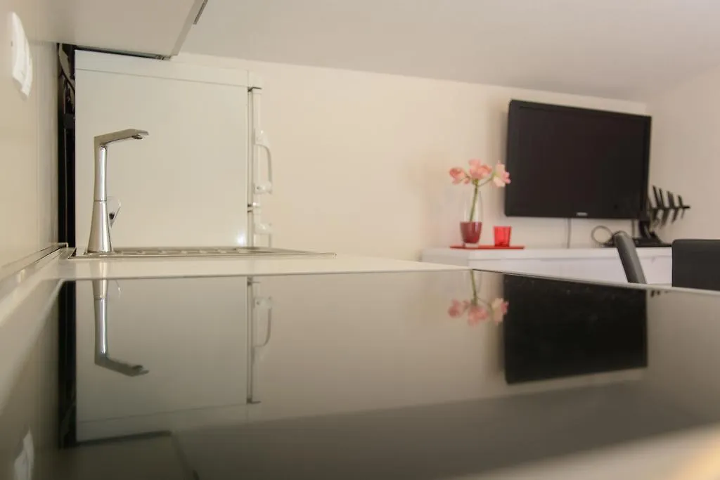 Apartments Brico Trogir